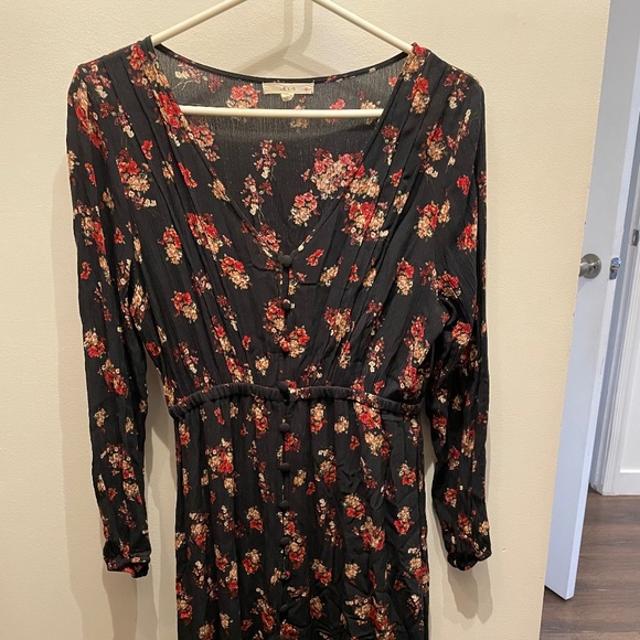 Black Floral Dress - Picture 1 of 3